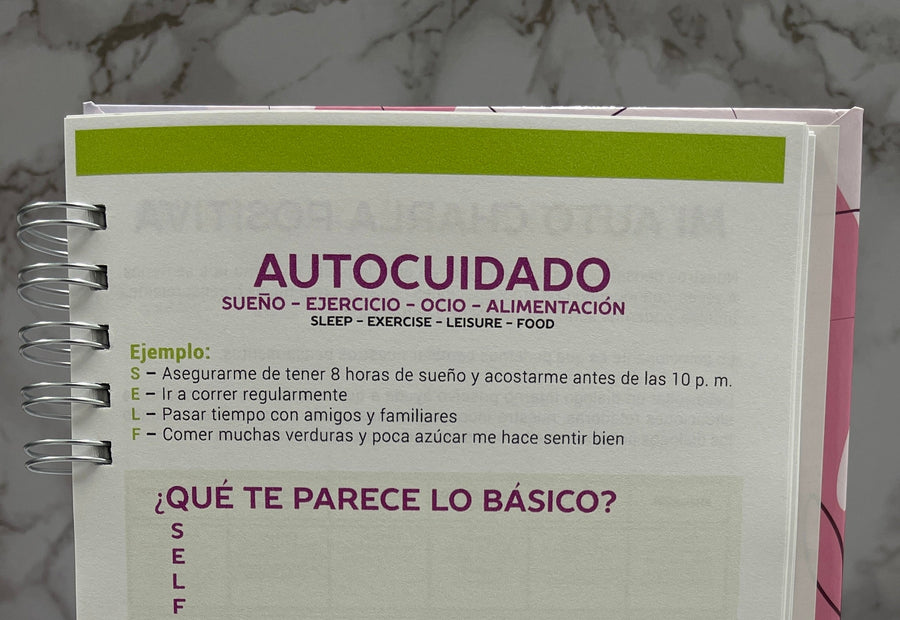 Página interior del diario 10 Minutos de Gratitud iNMente con prompts para escribir gratitud por personas, cuerpo y rutinas